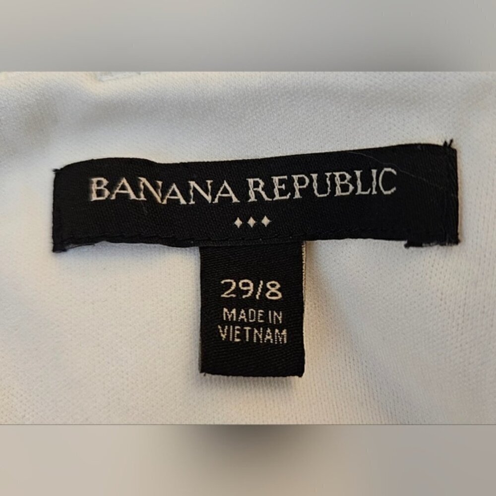 Banana Republic Womens Cream Textured A Line Mini Skirt Size 8 High Waist - Picture 8 of 10